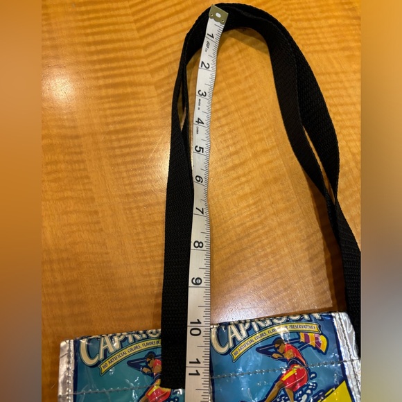 🌸 Capri Sun Pacific Cooler Pouch
Shopping Tote Bag 🌸 - Picture 9 of 10